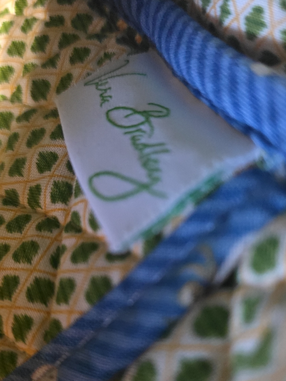 Vera Bradley VTG Y2K Quilted Blue Bees Shoulder Bag Retired Cottage Granny Core - Picture 7 of 10